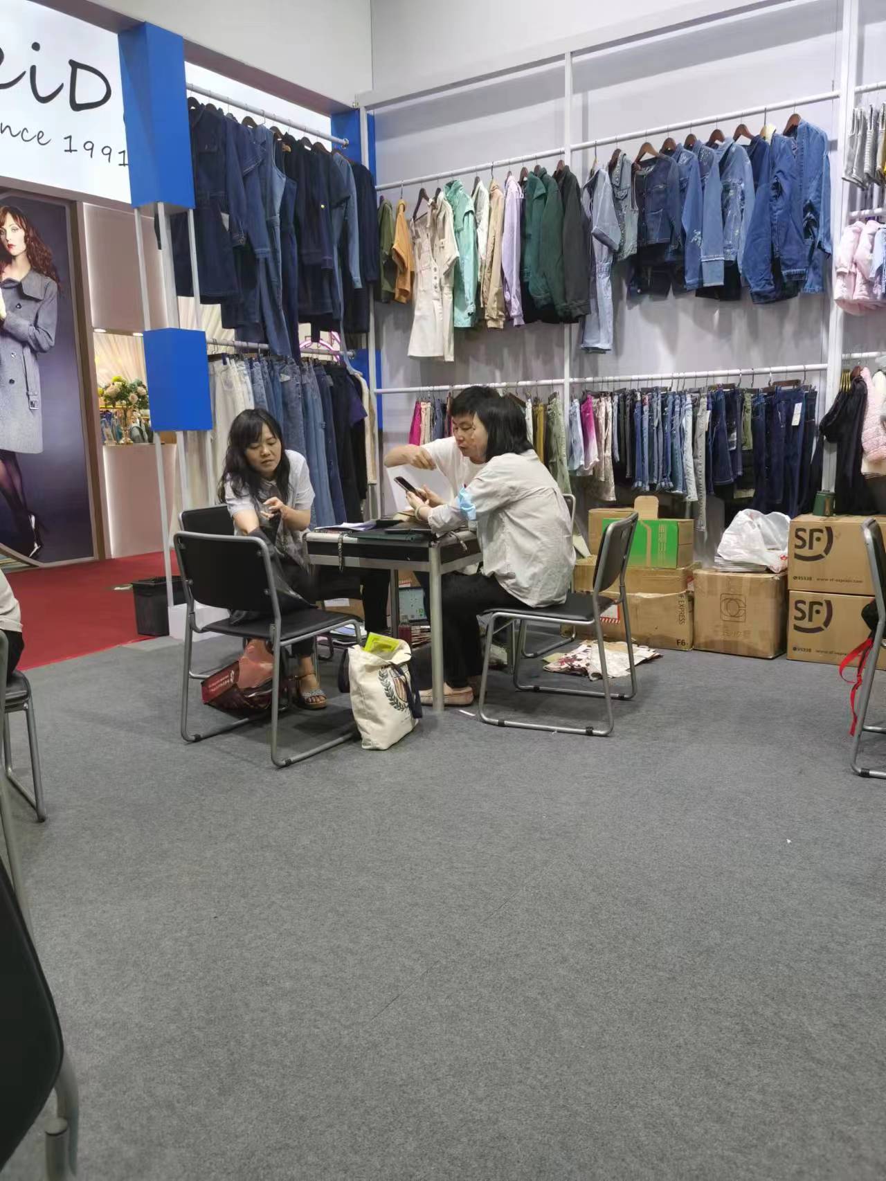 展會(huì)集錦9.jpg